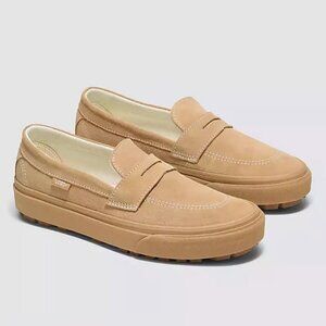Vans Style 53 Tan Suede Slip-on Loafer Sz. W 8 / M 6.5